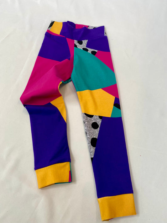 Retro Ski Shapes Leggings